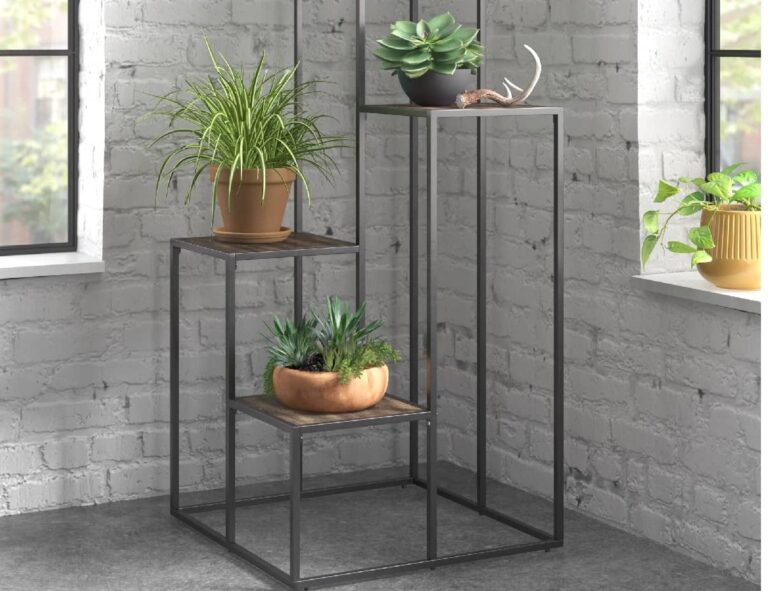 square plant stand
